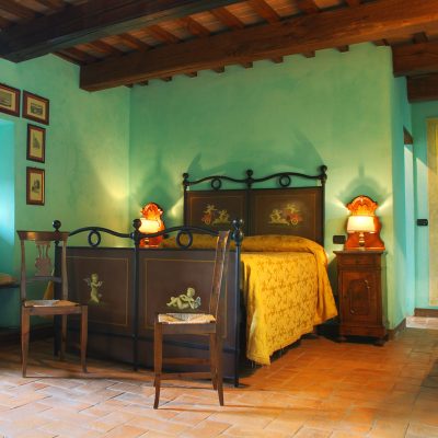 /en/rooms-relais-umbria/bedrooms-nobiliari